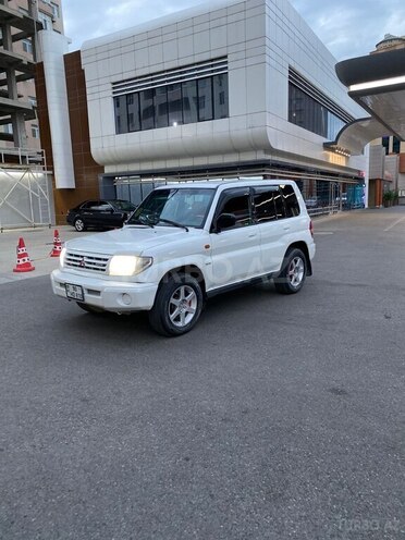 Mitsubishi Pajero io 1999, 324,555 km - 1.8 l - Bakı