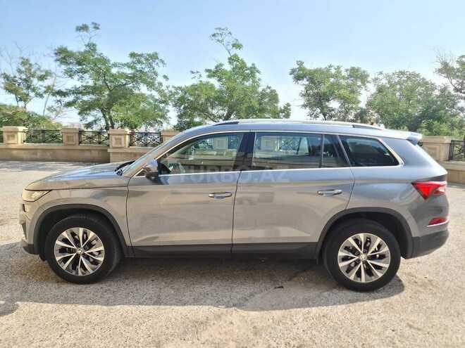 Skoda Kodiaq 2023, 28,550 km - 1.4 л - Bakı