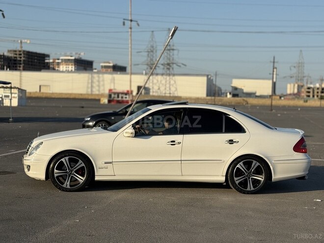 Mercedes E 240 2004, 267,000 km - 2.6 l - Xırdalan