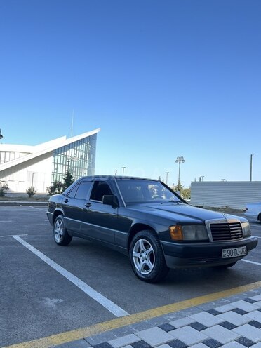 Mercedes 190 1991, 123,549 km - 2.0 л - Sumqayıt