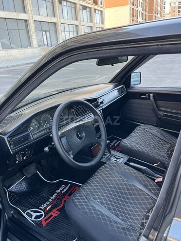 Mercedes 190 1991, 123,549 km - 2.0 л - Sumqayıt