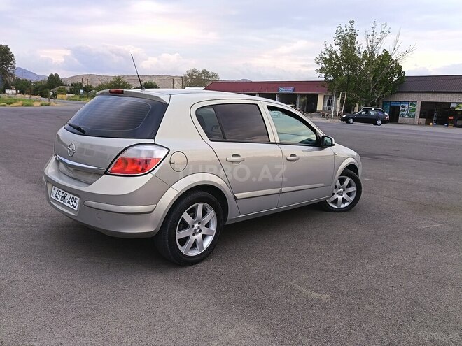 Opel Astra 2006, 236,339 km - 1.4 l - Göyçay