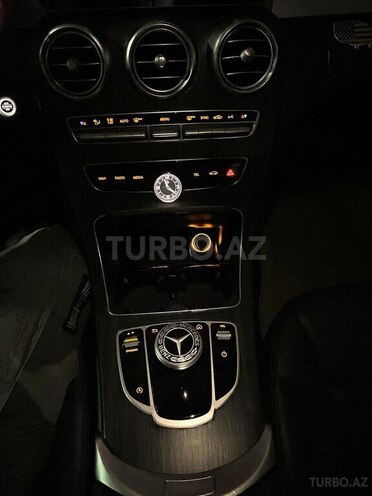 Mercedes C 300 2018, 71,339 km - 2.0 l - Bakı