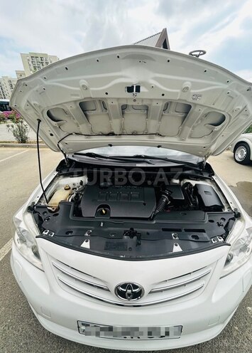 Toyota Corolla 2013, 227,000 km - 1.6 l - Bakı
