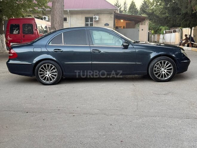 Mercedes E 270 2002, 405,000 km - 2.7 l - Sumqayıt