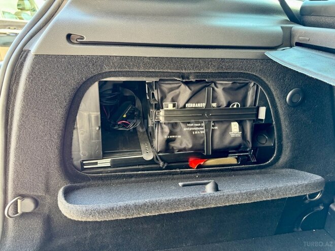 Mercedes B 180 2011, 103,356 km - 1.7 l - Bakı