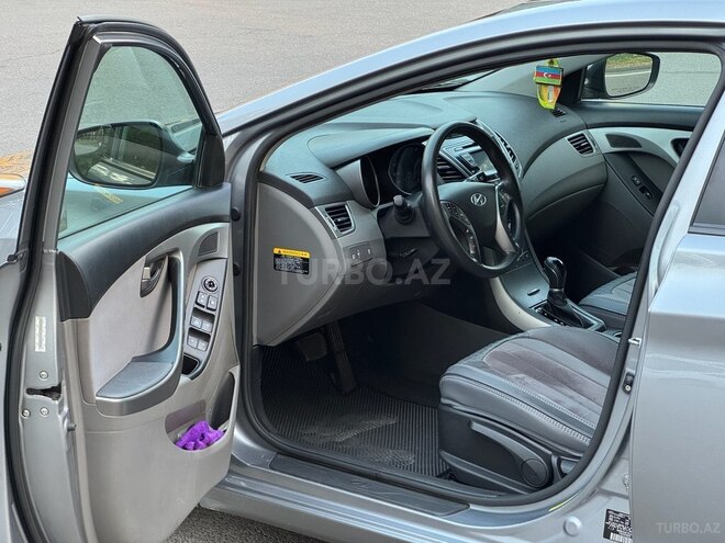 Hyundai Elantra 2014, 221,124 km - 1.8 l - Mingəçevir