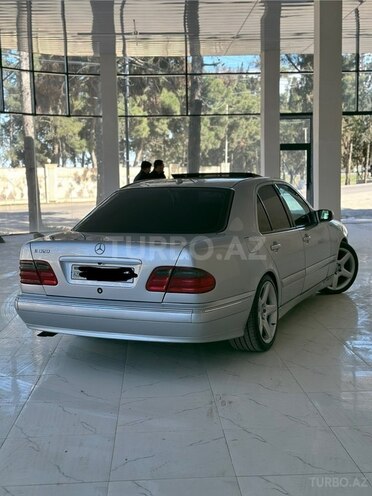 Mercedes E 320 2000, 295,000 km - 3.2 l - Tovuz