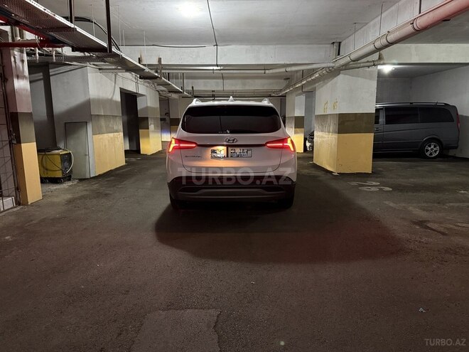 Hyundai Santa Fe 2023, 82,000 km - 1.6 l - Bakı