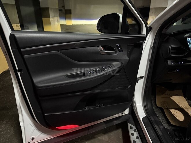 Hyundai Santa Fe 2023, 82,000 km - 1.6 l - Bakı