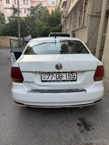 Volkswagen Polo 2018, 136,000 km - 1.6 л - Bakı