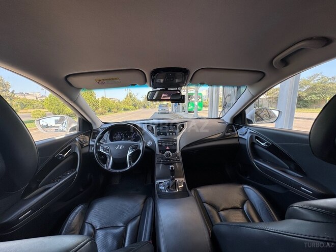 Hyundai Grandeur 2015, 236,000 km - 2.2 л - Bakı