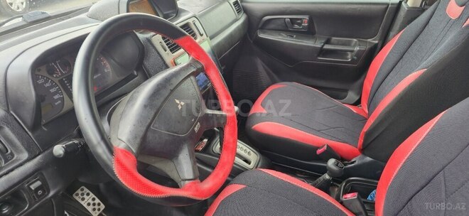 Mitsubishi Pajero io 1999, 296,453 km - 1.8 л - Bakı