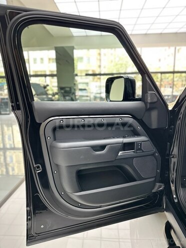 Land Rover Defender 2020, 57,618 km - 3.0 л - Bakı