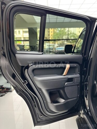 Land Rover Defender 2020, 57,618 km - 3.0 л - Bakı