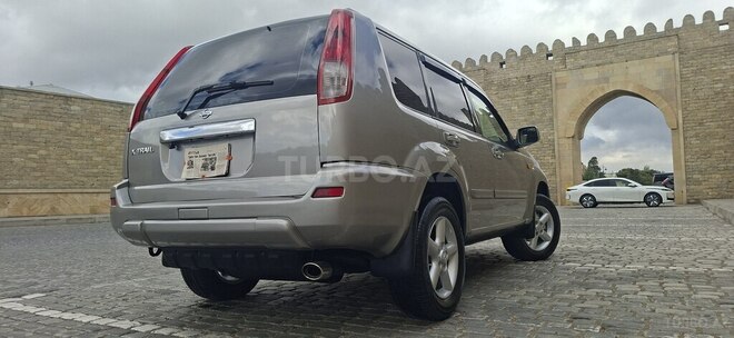 Nissan X-Trail 2001, 325,000 km - 2.0 l - Bakı