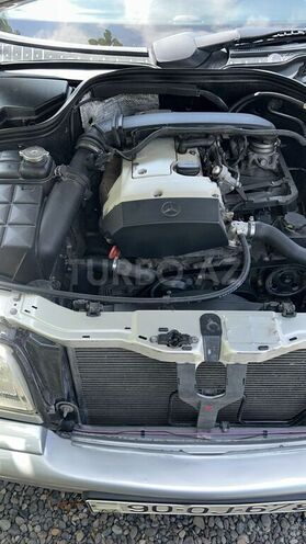 Mercedes C 200 2000, 272,000 km - 2.0 л - Kürdəmir