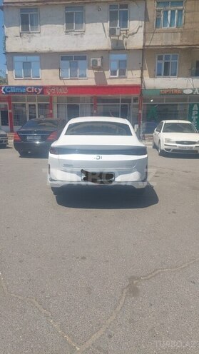 Changan Qiyuan A05 2025, 11,000 km - 1.5 л - Bakı