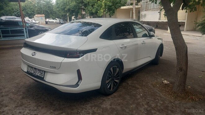 Changan Qiyuan A05 2025, 11,000 km - 1.5 л - Bakı