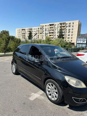 Mercedes B 150 2006, 411,136 km - 1.5 l - Bakı