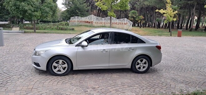 Chevrolet Cruze 2014, 286,000 km - 1.4 l - Şəmkir