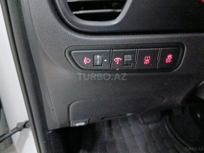 Kia Rio X-Line 2021, 123,000 km - 1.6 л - Bakı