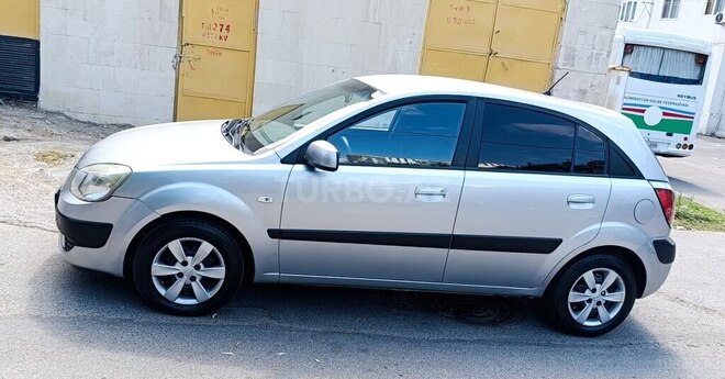 Kia Rio 2006, 221,000 km - 1.5 l - Bakı