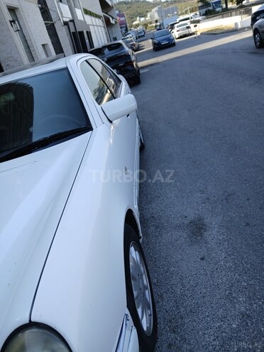 Mercedes E 220 1995, 510,202 km - 2.2 l - Bakı