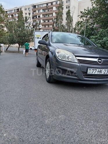 Opel Astra 2009, 263,670 km - 1.4 l - Bakı