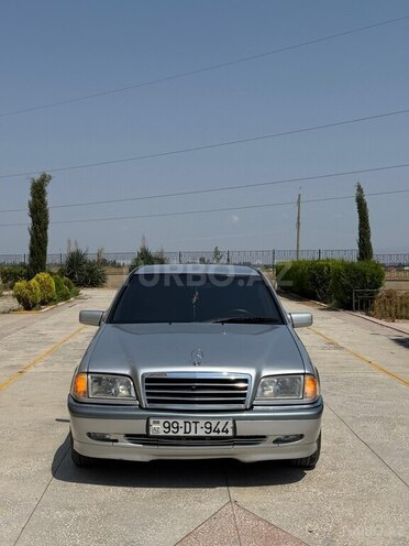 Mercedes C 180 1999, 320,000 km - 1.8 l - Tovuz