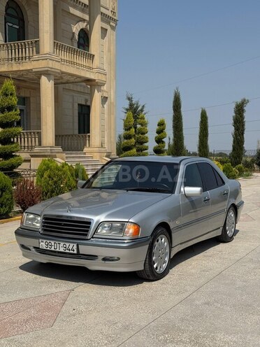 Mercedes C 180 1999, 320,000 km - 1.8 l - Tovuz