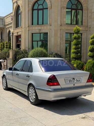 Mercedes C 180 1999, 320,000 km - 1.8 l - Tovuz