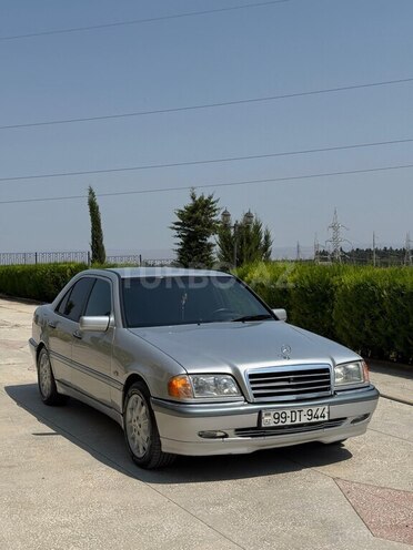 Mercedes C 180 1999, 320,000 km - 1.8 l - Tovuz