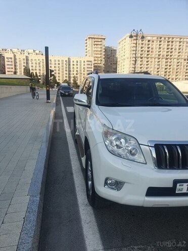Toyota Land Cruiser Prado 2011, 183,000 km - 2.7 l - Bakı