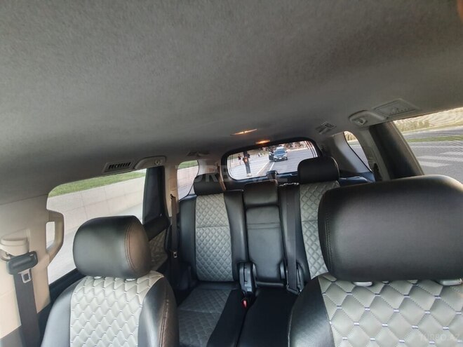 Toyota Land Cruiser Prado 2011, 183,000 km - 2.7 l - Bakı