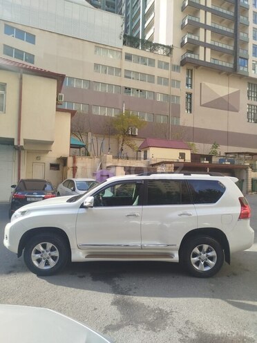 Toyota Land Cruiser Prado 2011, 183,000 km - 2.7 l - Bakı
