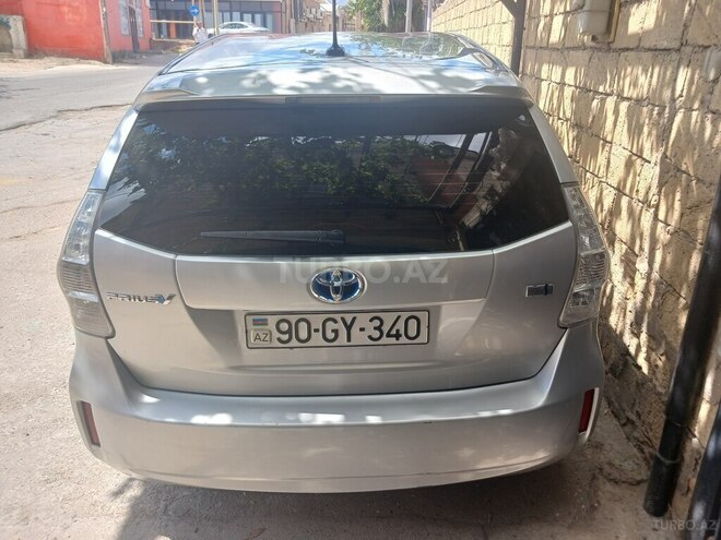Toyota Prius V 2012, 331,011 km - 1.8 л - Bakı