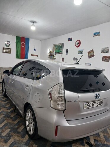 Toyota Prius V 2012, 331,011 km - 1.8 л - Bakı
