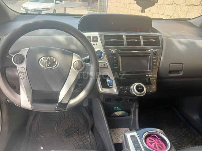 Toyota Prius V 2012, 331,011 km - 1.8 л - Bakı