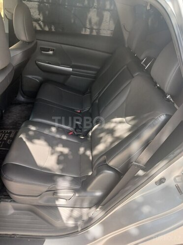 Toyota Prius V 2012, 331,011 km - 1.8 л - Bakı