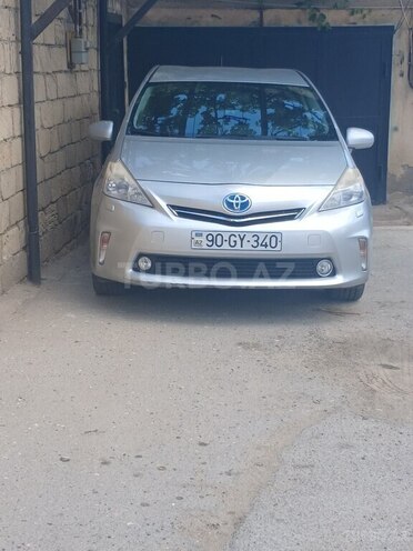 Toyota Prius V 2012, 331,011 km - 1.8 л - Bakı