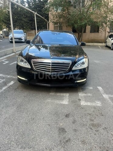 Mercedes S 500 2011, 200,003 km - 5.5 л - Bərdə