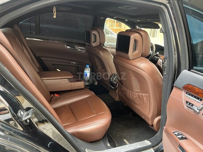 Mercedes S 500 2011, 200,003 km - 5.5 л - Bərdə