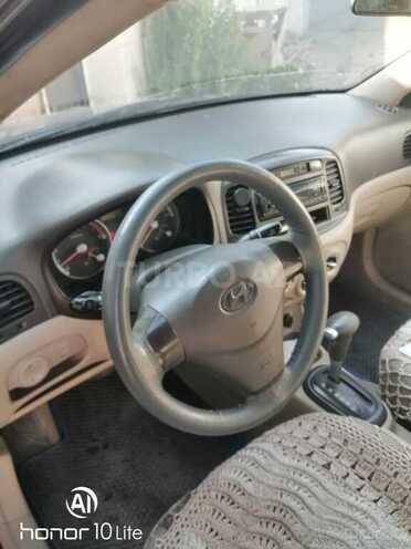 Hyundai Accent 2009, 332,000 km - 1.4 l - Bakı