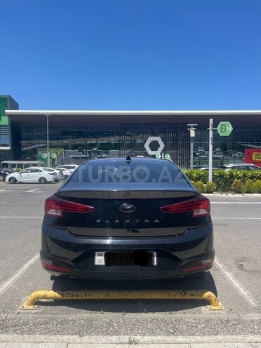 Hyundai Elantra 2019, 190,000 km - 2.0 l - Bakı