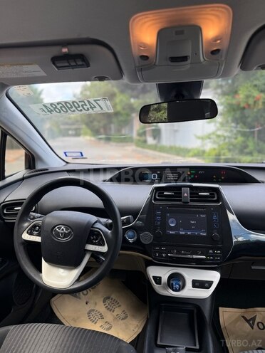 Toyota Prius 2018, 186,410 km - 1.8 l - Bakı