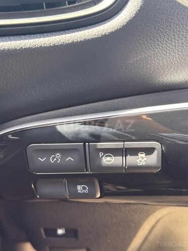 Toyota Prius 2018, 186,410 km - 1.8 l - Bakı