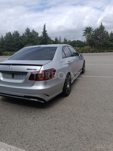 Mercedes E 220 2009, 279,654 km - 2.2 л - Saatlı
