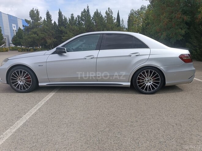 Mercedes E 220 2009, 279,654 km - 2.2 л - Saatlı