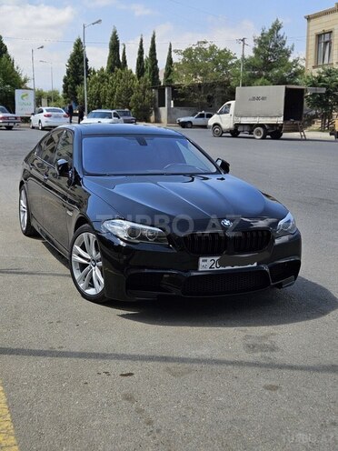BMW 528 2015, 213,000 km - 2.0 l - Gəncə